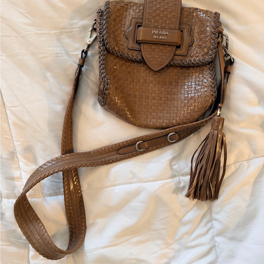 Designer Inspired Woven Crossbody Bag - Picture 2 of 6